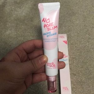 🎄🌲Pore Primer🎄🌲